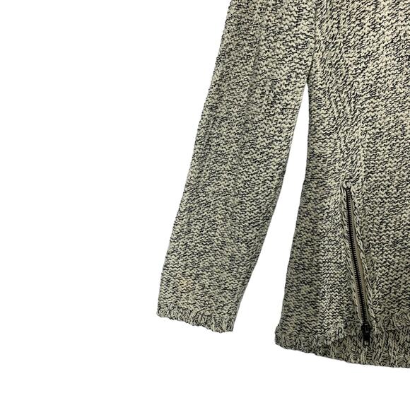 Quinn Sweater Womens Medium Zipper Accents‎ Black White Pullover Casual Cozycore - Picture 8 of 8
